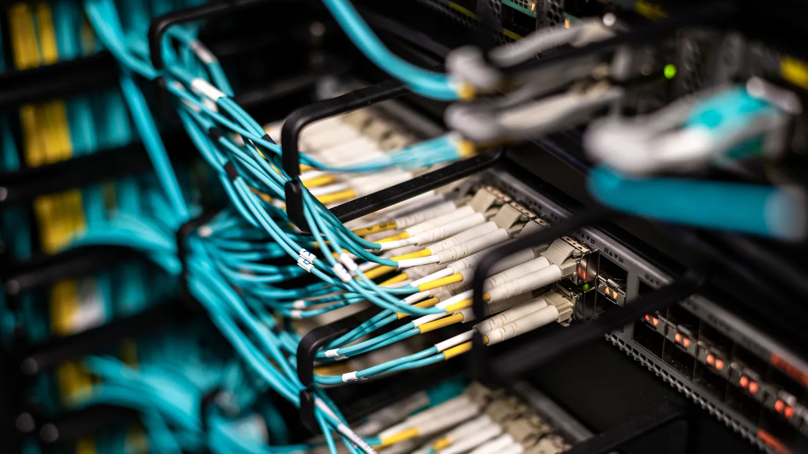 Fiber optic cabling in a data center switch